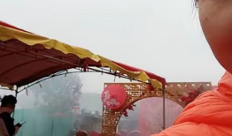 暧暧视频,温情脉脉，触动心灵的瞬间